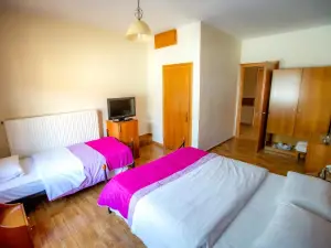 Giannis Hotel