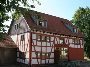 Deutsches Haus Hotel Restaurant Gastwirtschaft Biergarten am Radweg Bermuthshain