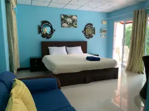 Pakmeng Beach Resort