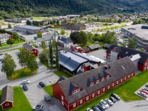 Bårdshaug Herregård
