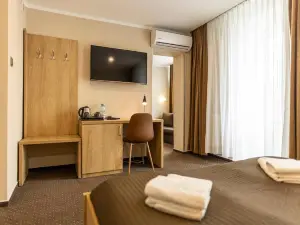 Hotel Boss