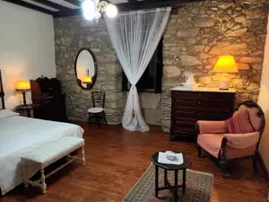 Palacio de Cantiz "Reserva de Ancares"