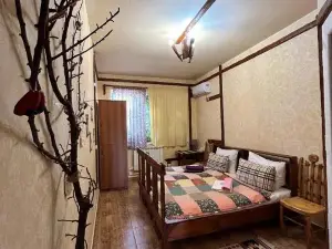 Machanents Guest House