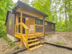 Hocking Hill Cabin Near Hiking: Dogs Welcome