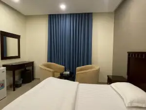 White Beach Hotel Suites
