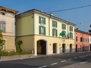 Hotel Gambara