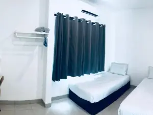 LunaStay (Shared Common Area)