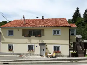 Elena Rooms