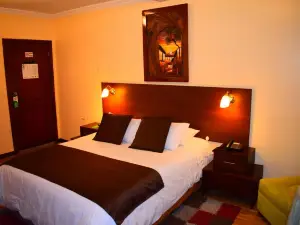 Endamo Hotel