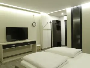 B&B Narciso