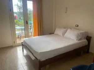 Hotel Vila Andi