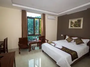 Hoa Lu Hotel