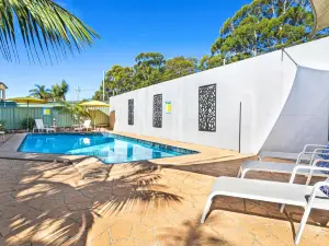 Peninsula Nelson Bay Motel and Serviced Apartments