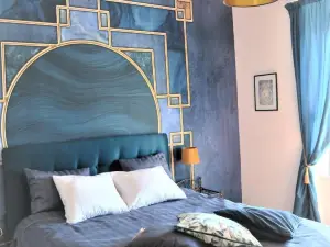 CheRiedel Bed & Breakfast & Art Gallery