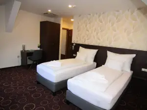 Vácz Hotel