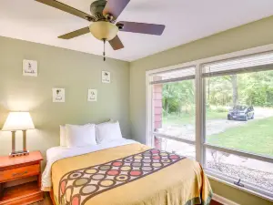 5 Mi to Warren Dunes - Secluded Sawyer Home!