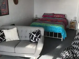 Ohiwa Harbour Studio Apartment