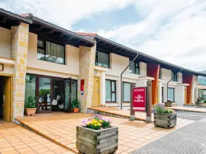 Apartamentos Aldea del Puente