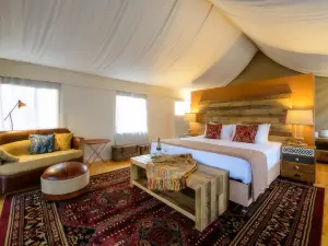 Truffle Lodge Glamping
