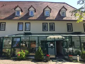 Waldhotel Linzmühle