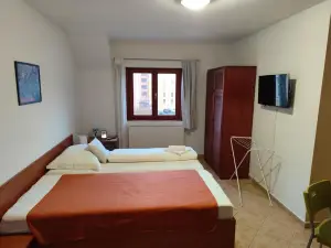 Szent Kristof Apartmanhotel