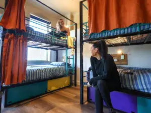 MAD Monkey Hostel Coogee Beach