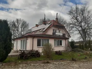 Pensjonat Lipowy Dworek
