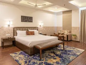 Hotel Alaya