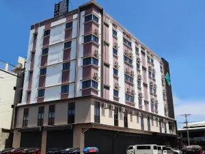 팬의 호텔 오르모크