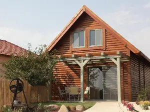 Be-Taam Ahava Suites