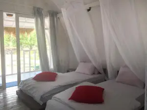 Maleo Moyo Hotel & Dive Resort