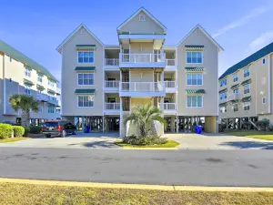 Ocean Isle Condo with Community Pool and Hot Tub!