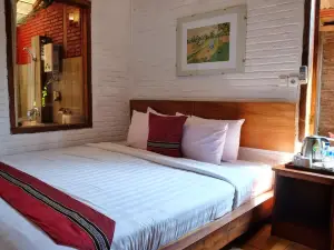 Cempaka Borobudur Guest House