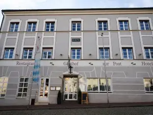 Hotel & Gasthof Zur Post