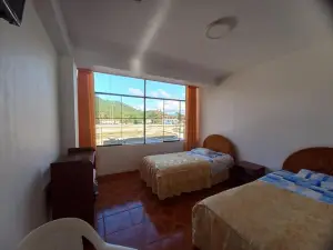 Hinkiori Inn - Hotel Manu