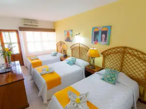 Hotel Santana