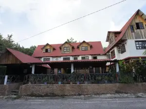 Cabañas Toniná Kayab