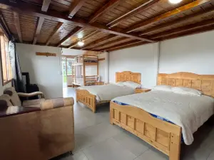 Ilinizas Mountain Lodge