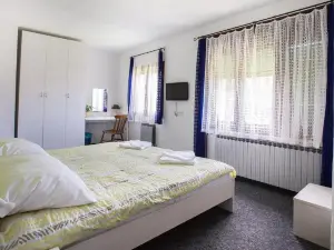 Asgard Guesthouse