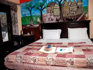 To Be Hotel