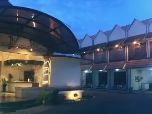 Hotel Surya Indah