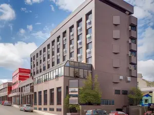 Kuster Hotel