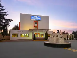 Howard Johnson by Wyndham Toluca