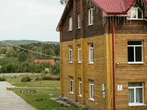 Arakul Hotel