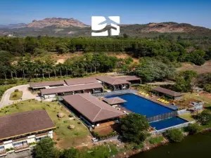 Oleander Farms, Karjat