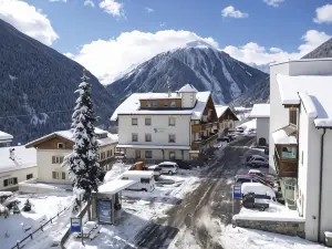 Hotel Traube - Stelvio