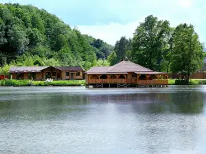 Ozero Zhelanij Recreation Camp