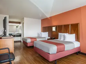 Motel 6 Van Buren, AR
