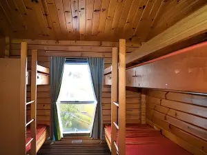 Forest Lodge
