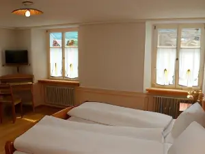 Hotel Lowen